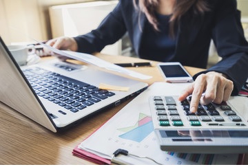 Cote com a gente antes de fechar qualquer negócio! 